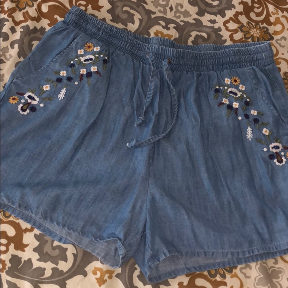 Embroidered flowy “jean” shorts